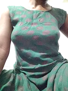 Snapshot of rituporna2004 chatting on 10-10-25, 01:37 rituporna2004 online show from 10-10-25, 01:37