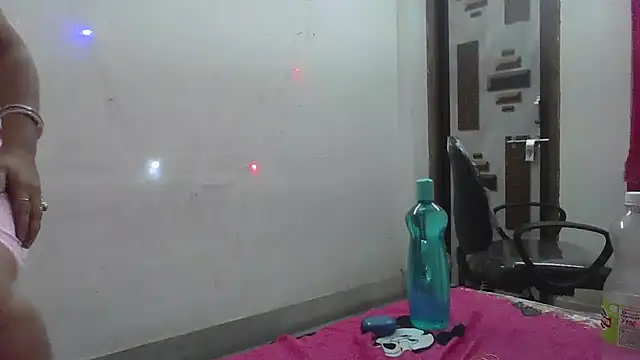 my-laila online show from 06-24-26, 07:40