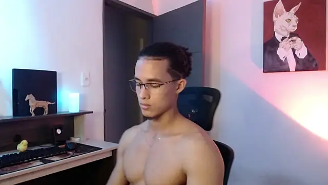 Snapshot of alejo_x3 chatting on 12-28-24, 02:22 alejo x3 online show from 12-28-24, 02:22