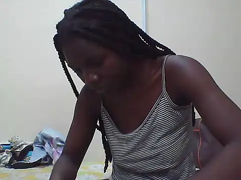 Snapshot of Ebony_Sweetcandy chatting on 11-26-25, 06:20 Ebony Sweetcandy online show from 11-26-25, 06:20