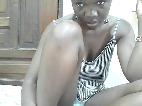 Ebony Sweetcandy online show from 04-18-26, 07:58