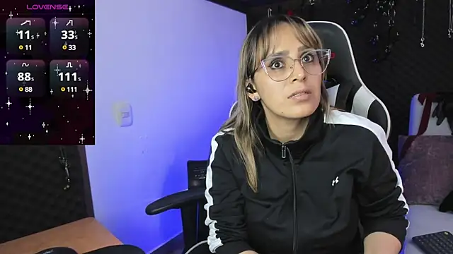 Sara Mills06 online show from 02-13-25, 03:56