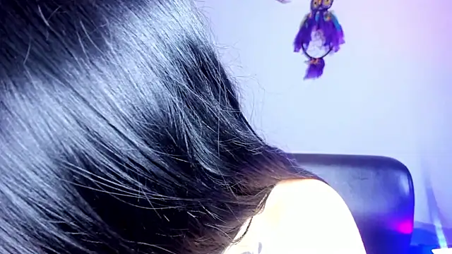 Snapshot of AilynRed chatting on 01-09-25, 07:10 AilynRed online show from 01-09-25, 07:10