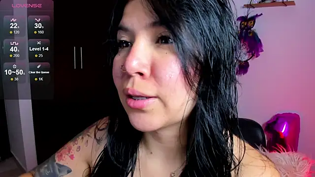 Snapshot of AilynRed chatting on 01-25-25, 03:30 AilynRed online show from 01-25-25, 03:30