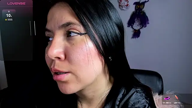 Snapshot of AilynRed chatting on 02-06-25, 05:14 AilynRed online show from 02-06-25, 05:14
