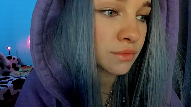 Ledy WWWII online show from 12-04-24, 06:39