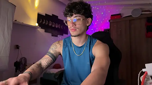 Kisan Smith online show from 04-21-26, 04:30