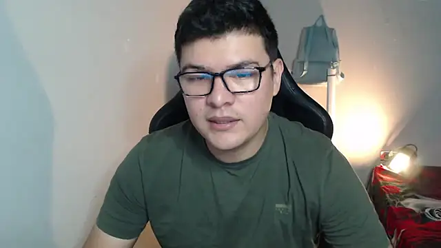 Plug Control online show from 02-19-26, 08:38