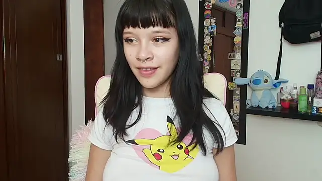 Snapshot of Marceline_0 chatting on 12-24-24, 04:00 Marceline 0 online show from 12-24-24, 04:00