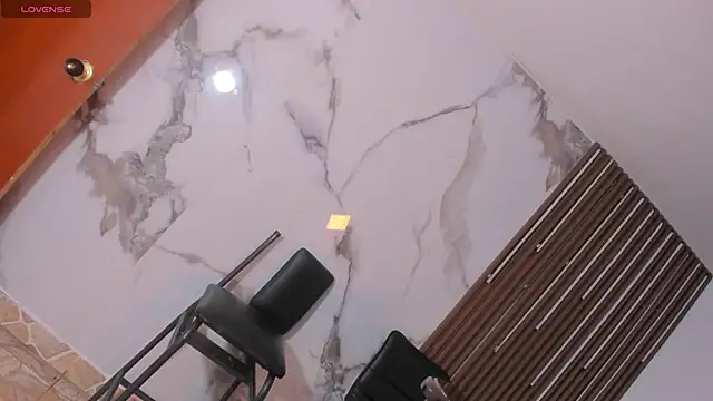 MissIvanna online show from 12-28-24, 03:15