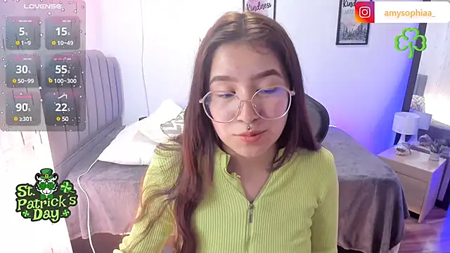 Amy joones online show from 03-17-25, 04:43