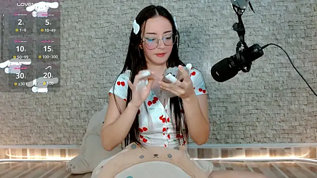 emma unu online show from 04-16-26, 03:18