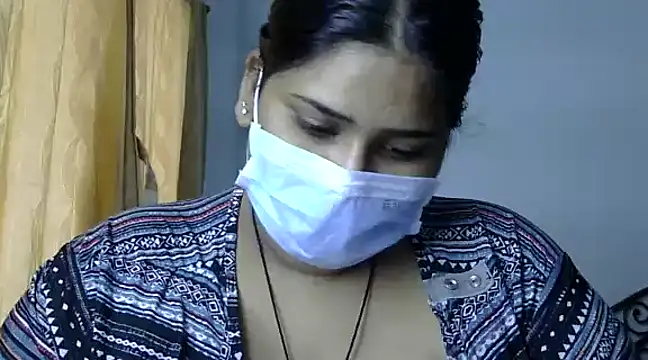 Snapshot of cutelady65 chatting on 02-18-25, 06:04 cutelady65 online show from 02-18-25, 06:04