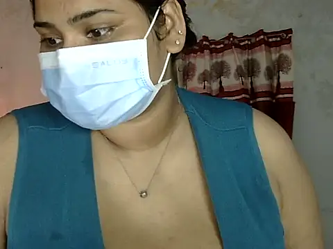 Snapshot of cutelady65 chatting on 09-20-25, 03:13 cutelady65 online show from 09-20-25, 03:13