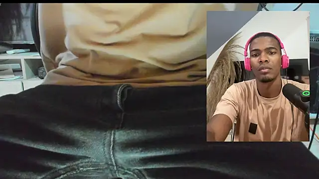Lonelyfetishguy online show from 06-23-26, 05:55