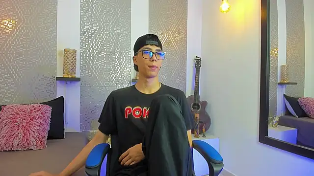 Nikolay Gregori online show from 01-30-25, 04:27