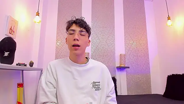 Nikolay Gregori online show from 11-06-25, 04:24