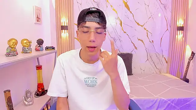 Nikolay Gregori online show from 03-16-26, 04:18