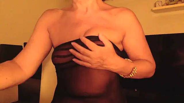fragrance72 online show from 07-07-26, 10:25