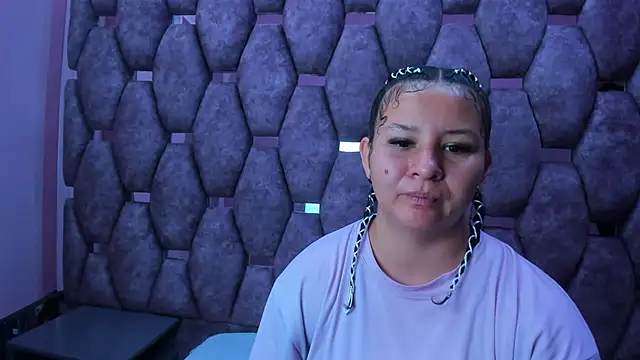 AlaSmith online show from 11-18-25, 02:28