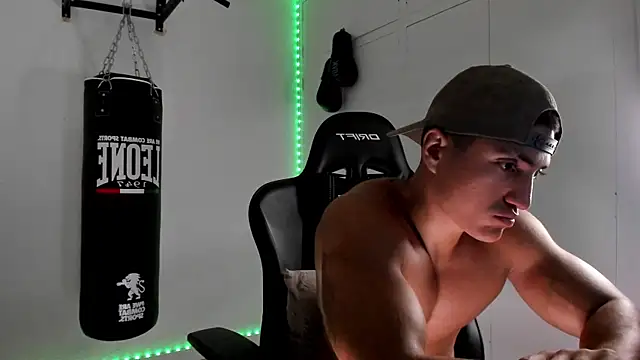 dan01  online show from 07-28-26, 11:17