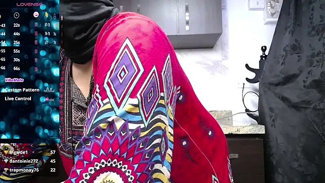 Snapshot of kalpanaaishaa chatting on 02-03-25, 01:19 kalpanaaishaa online show from 02-03-25, 01:19