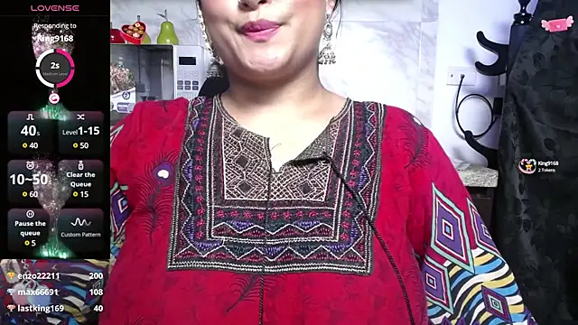 Snapshot of kalpanaaishaa chatting on 02-06-25, 04:25 kalpanaaishaa online show from 02-06-25, 04:25