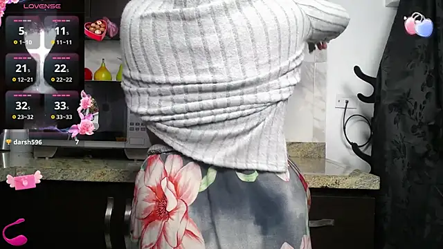 Snapshot of kalpanaaishaa chatting on 02-12-25, 01:16 kalpanaaishaa online show from 02-12-25, 01:16