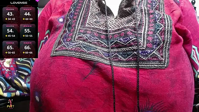 Snapshot of kalpanaaishaa chatting on 02-13-25, 04:17 kalpanaaishaa online show from 02-13-25, 04:17