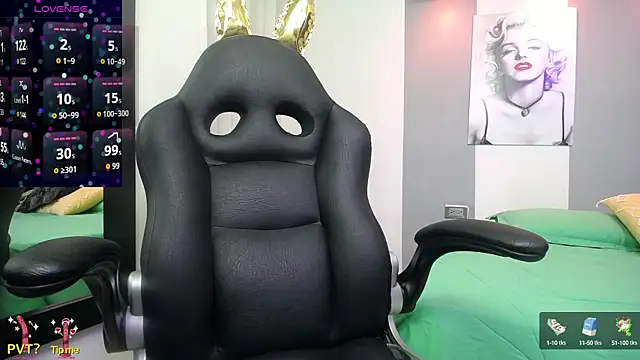 Snapshot of kalpanaaishaa chatting on 03-20-25, 10:10 kalpanaaishaa online show from 03-20-25, 10:10