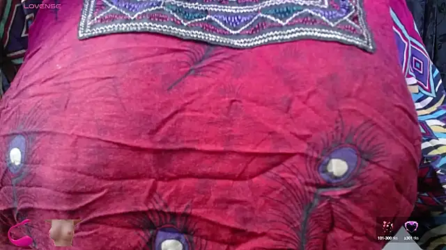 Snapshot of kalpanaaishaa chatting on 09-13-25, 10:04 kalpanaaishaa online show from 09-13-25, 10:04