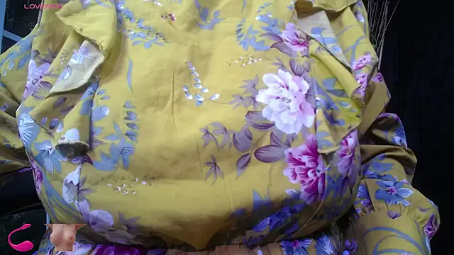 Snapshot of kalpanaaishaa chatting on 09-17-25, 10:06 kalpanaaishaa online show from 09-17-25, 10:06