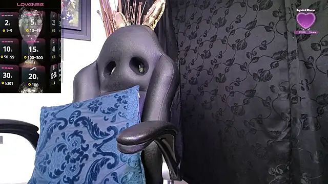 Snapshot of kalpanaaishaa chatting on 10-17-25, 10:07 kalpanaaishaa online show from 10-17-25, 10:07