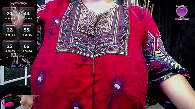 Snapshot of kalpanaaishaa chatting on 11-12-25, 10:04 kalpanaaishaa online show from 11-12-25, 10:04