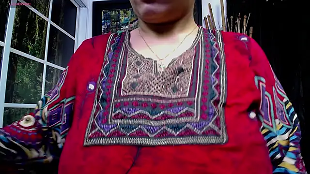 Snapshot of kalpanaaishaa chatting on 11-14-25, 10:14 kalpanaaishaa online show from 11-14-25, 10:14