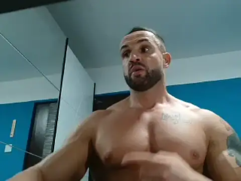 Magnificmuscles89 online show from 12-18-24, 08:57
