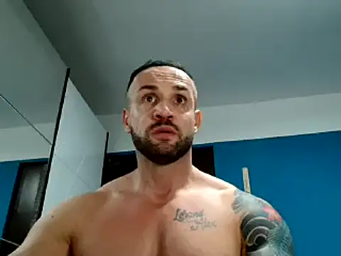 Magnificmuscles89 online show from 02-10-25, 09:25