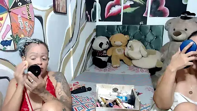 manzanahot9 online show from 10-06-25, 07:11