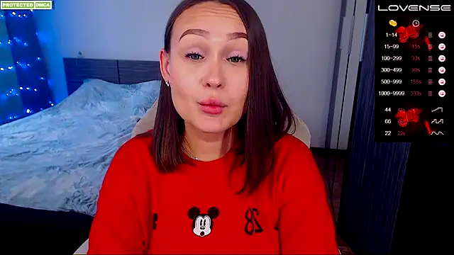 Snapshot of Cutie-Melanie chatting on 09-24-25, 08:17 Cutie-Melanie online show from 09-24-25, 08:17