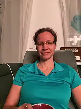 Snapshot of AnnikaRose chatting on 01-19-26, 06:50 AnnikaRose online show from 01-19-26, 06:50