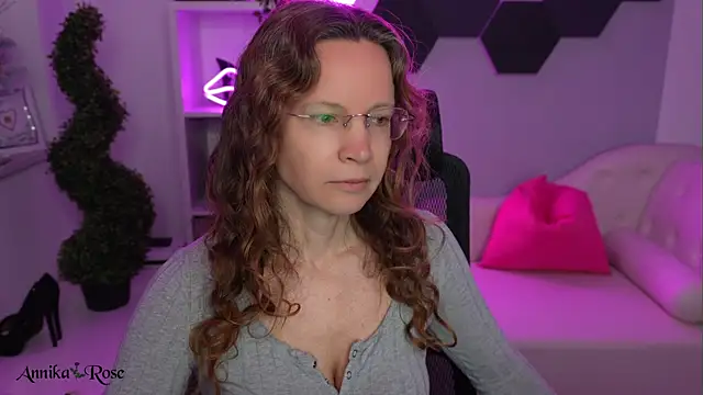 Snapshot of AnnikaRose chatting on 02-03-26, 08:19 AnnikaRose online show from 02-03-26, 08:19