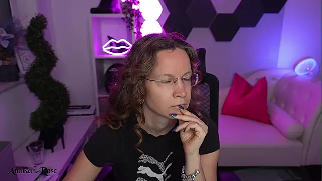 Snapshot of AnnikaRose chatting on 02-10-26, 06:50 AnnikaRose online show from 02-10-26, 06:50