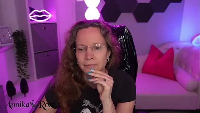 Snapshot of AnnikaRose chatting on 02-22-26, 12:26 AnnikaRose online show from 02-22-26, 12:26