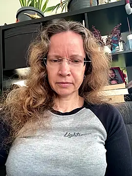 Snapshot of AnnikaRose chatting on 03-02-26, 07:37 AnnikaRose online show from 03-02-26, 07:37