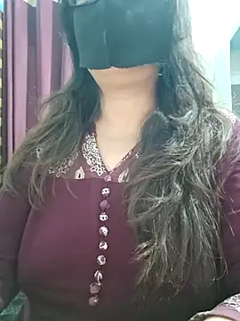 Aishwaryaa 69 online show from 05-23-26, 02:17