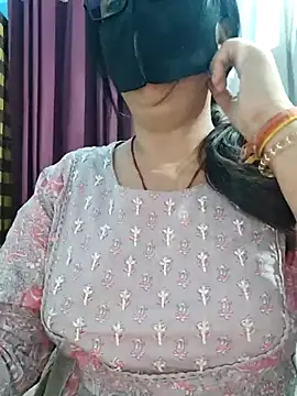 Aishwaryaa 69 online show from 05-23-26, 04:11