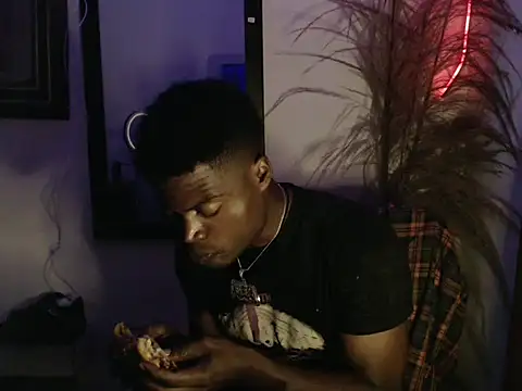 elnigga21 online show from 04-13-26, 03:28