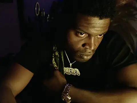 elnigga21 online show from 04-15-26, 08:31