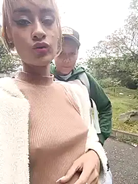 Rob and lizzy online show from 02-05-25, 01:00