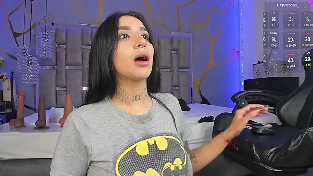 Leiaa  online show from 01-13-25, 06:38